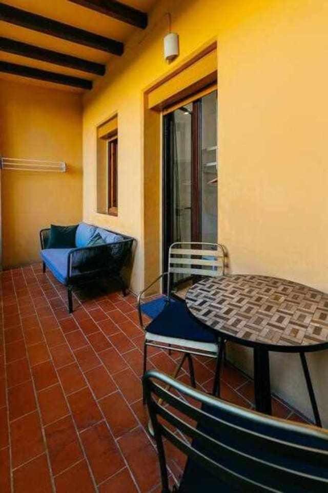 Cozy & Central Apartment