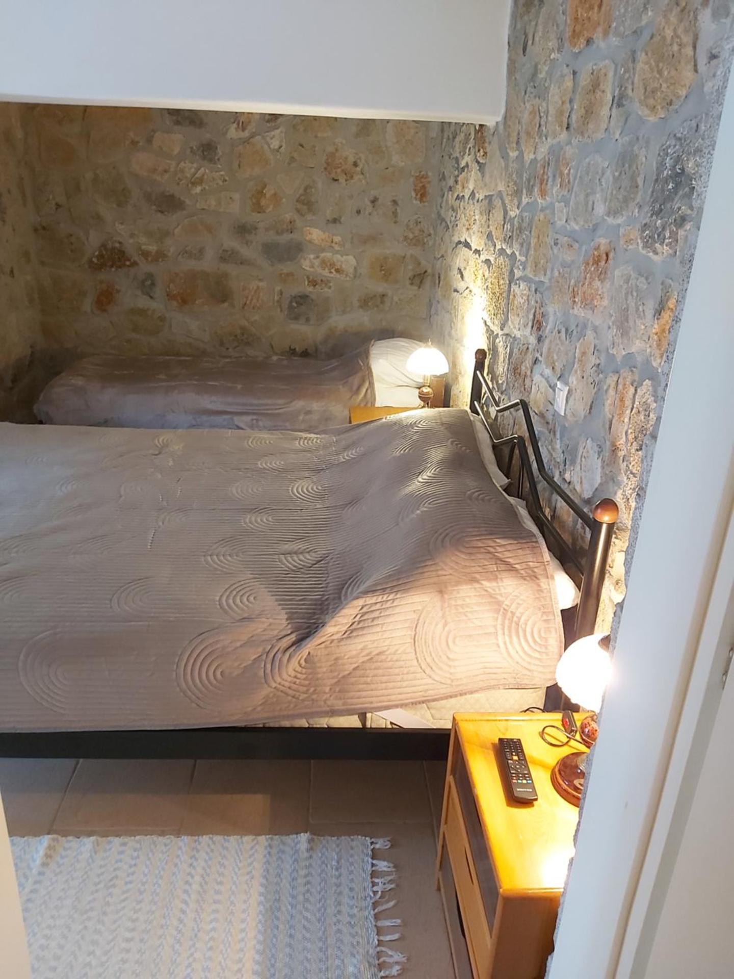 Stymfalia stone house