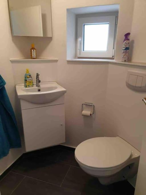 Bungalow 3-Zimmer / Wlan / Garten / Parkplatz