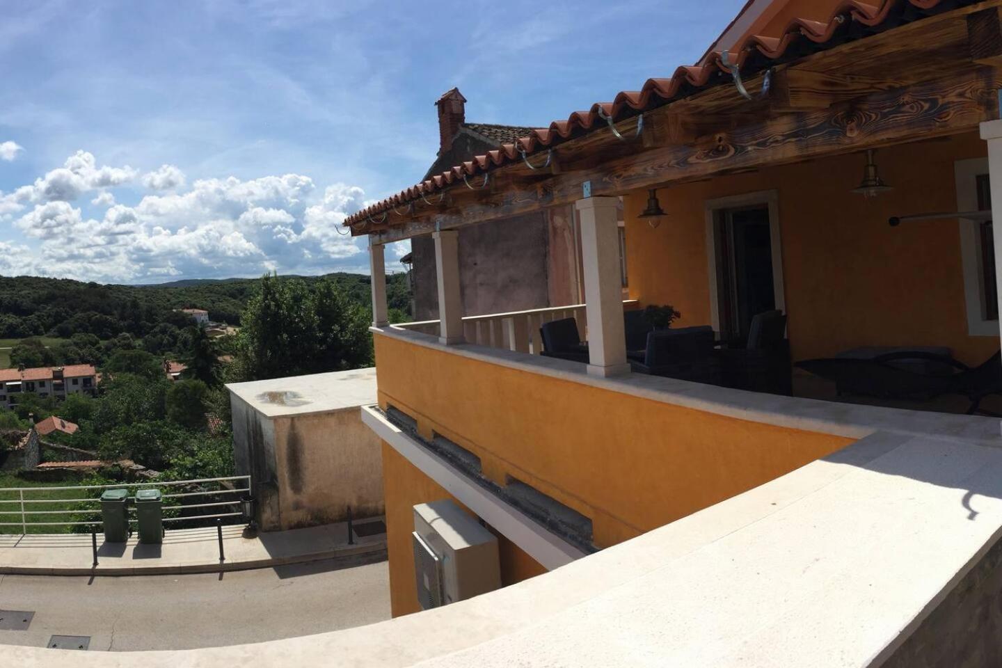 Old town apartment Popovic