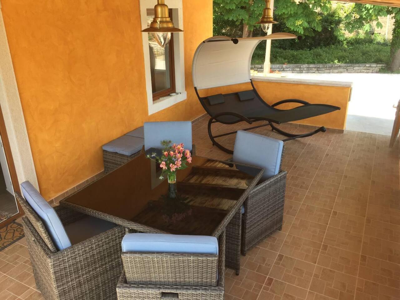 Old town apartment Popovic