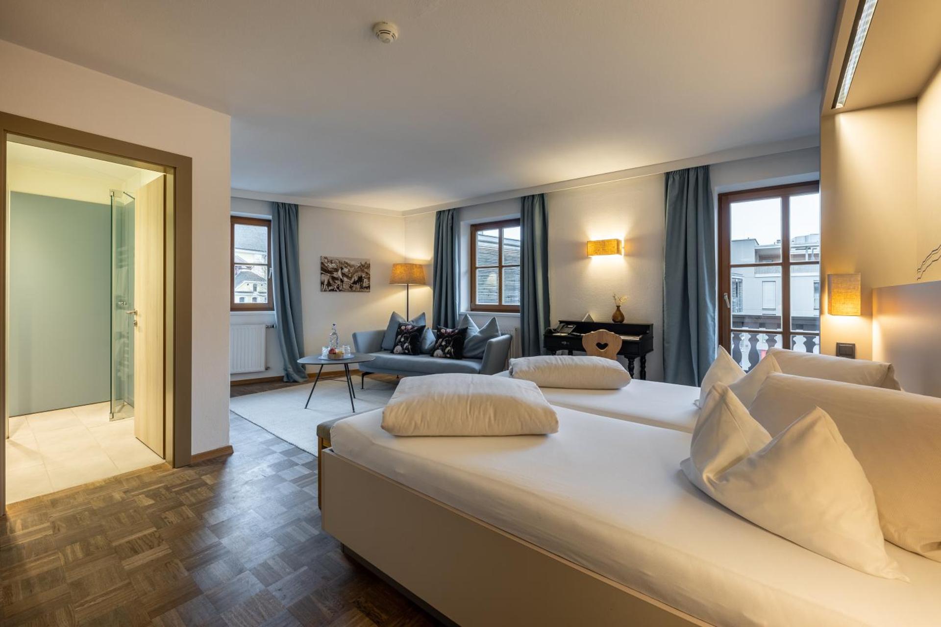 Photo of the whole room