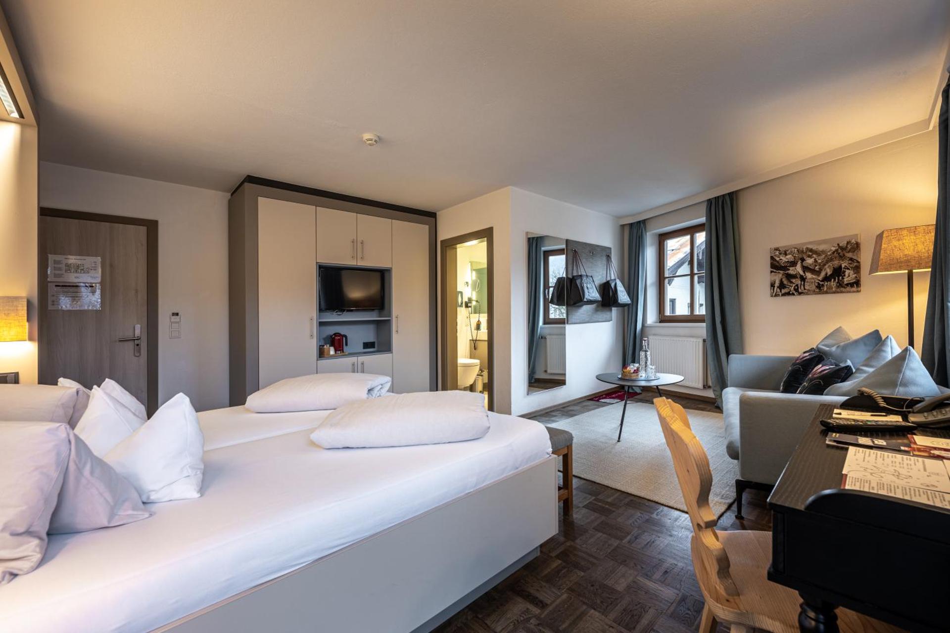 Photo of the whole room