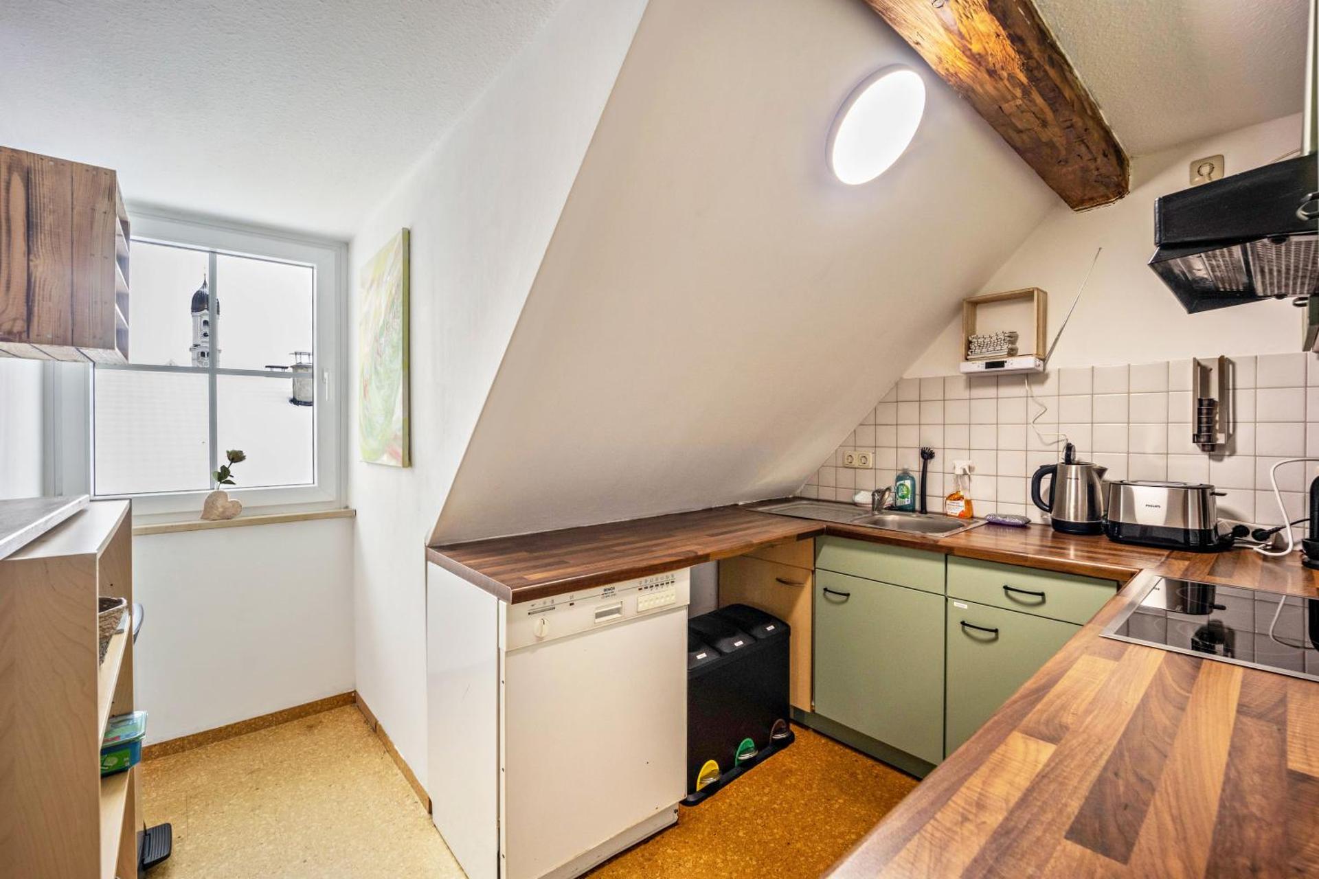 Kitchen or kitchenette