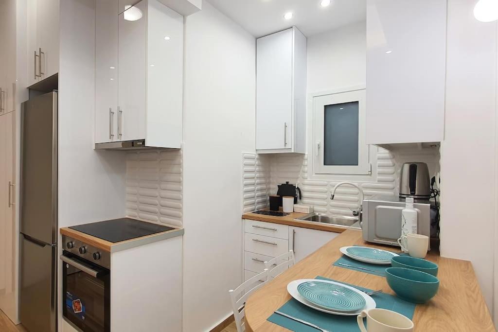 Acropolis Thisio Apartment 2 bedrooms 2 bathrooms