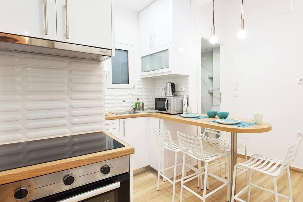 Acropolis Thisio Apartment 2 bedrooms 2 bathrooms