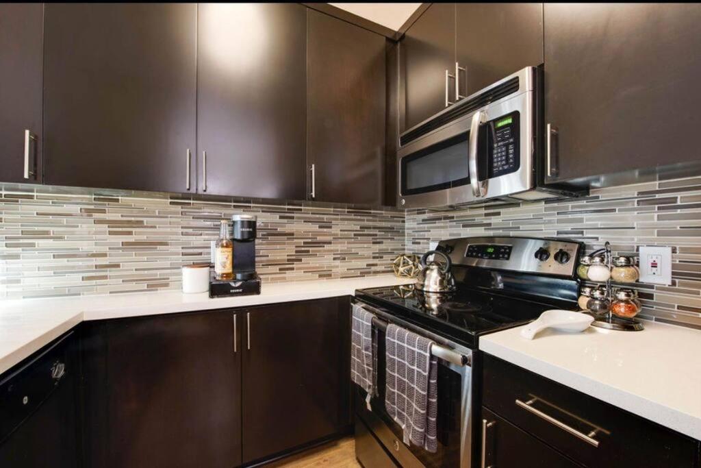 The Nest a Spacious 1 Bedroom Apartment with a Pool View