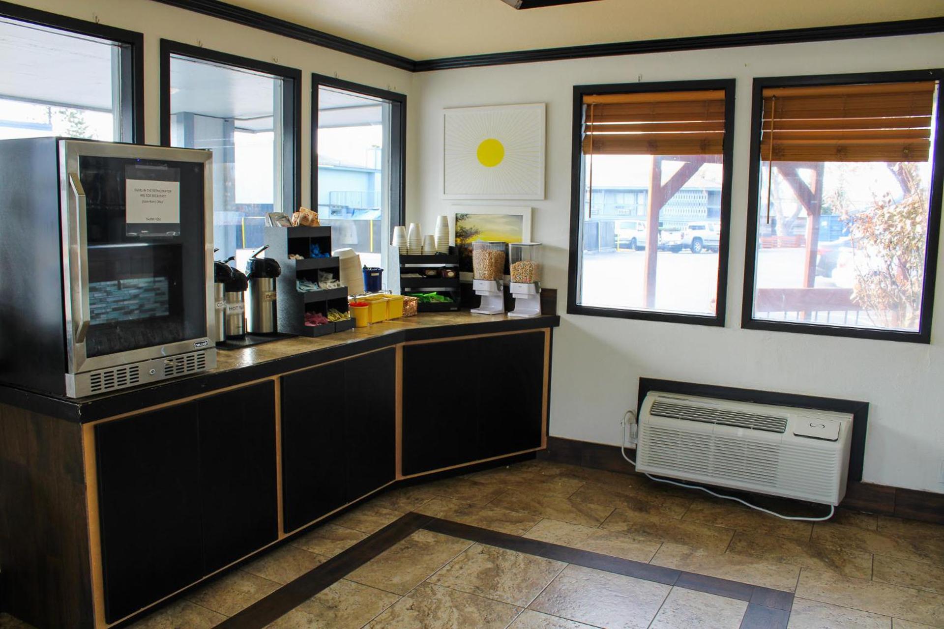 Coffee/tea facilities