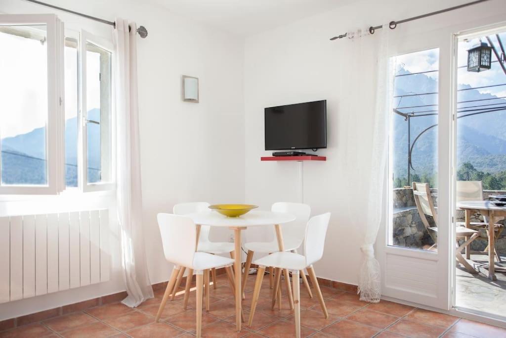 Le CAPU BIANCU-LOCATION AVEC VUE PROCHE DES GORGES DE L ASCO ENTRE MER ET MONTAGNE