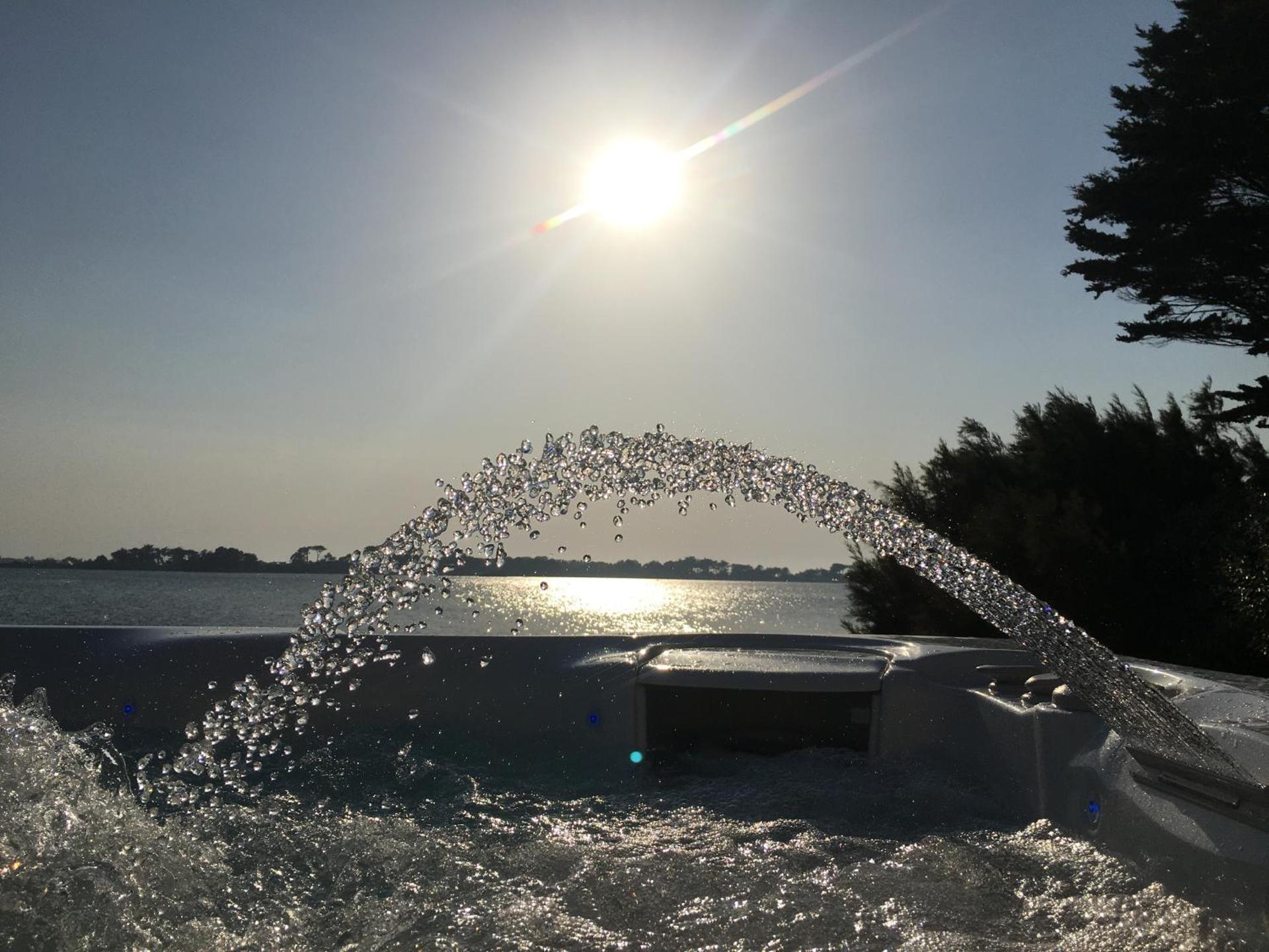 MAISON LES PIEDS DANS L EAU