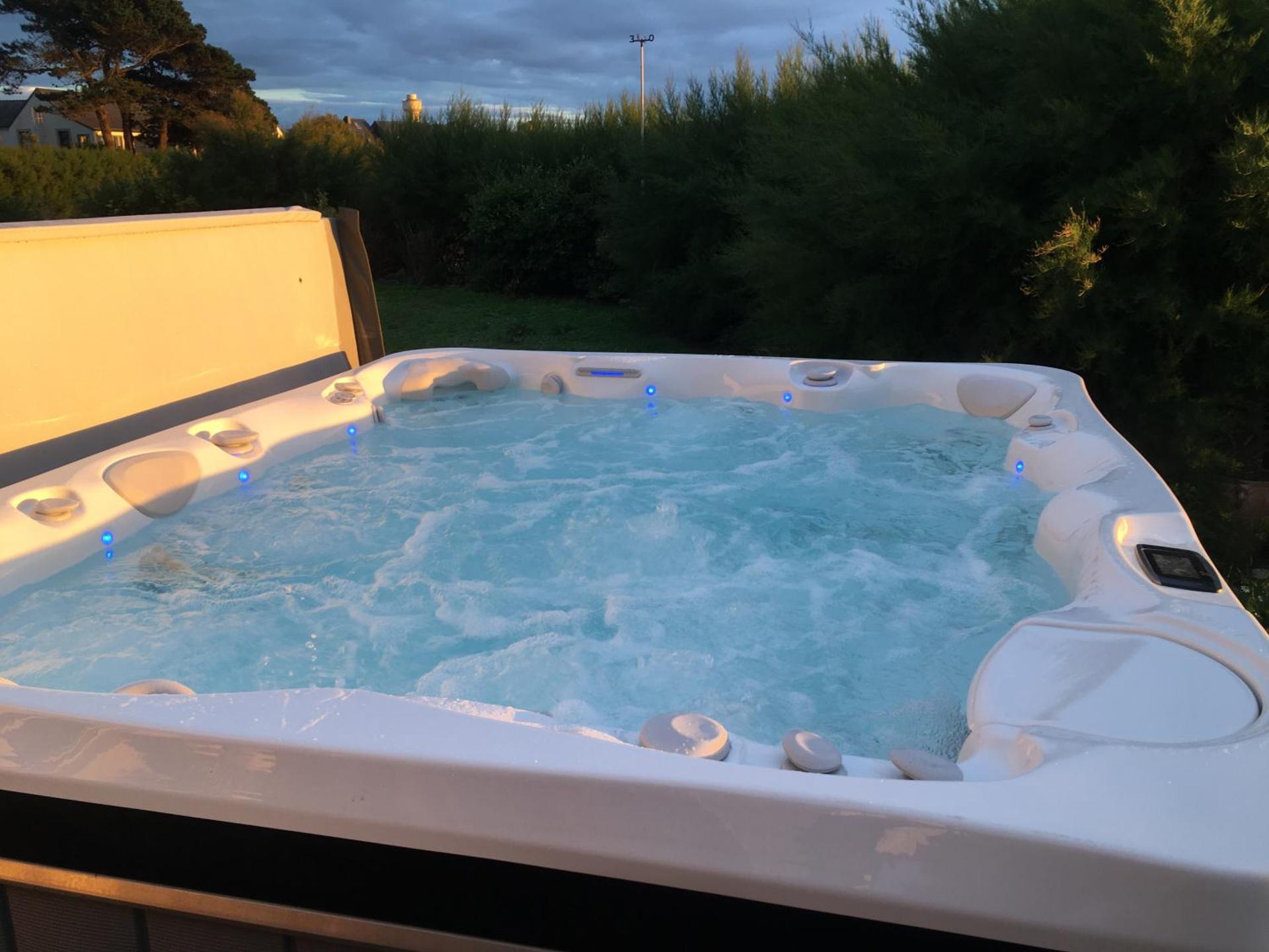 MAISON LES PIEDS DANS L EAU