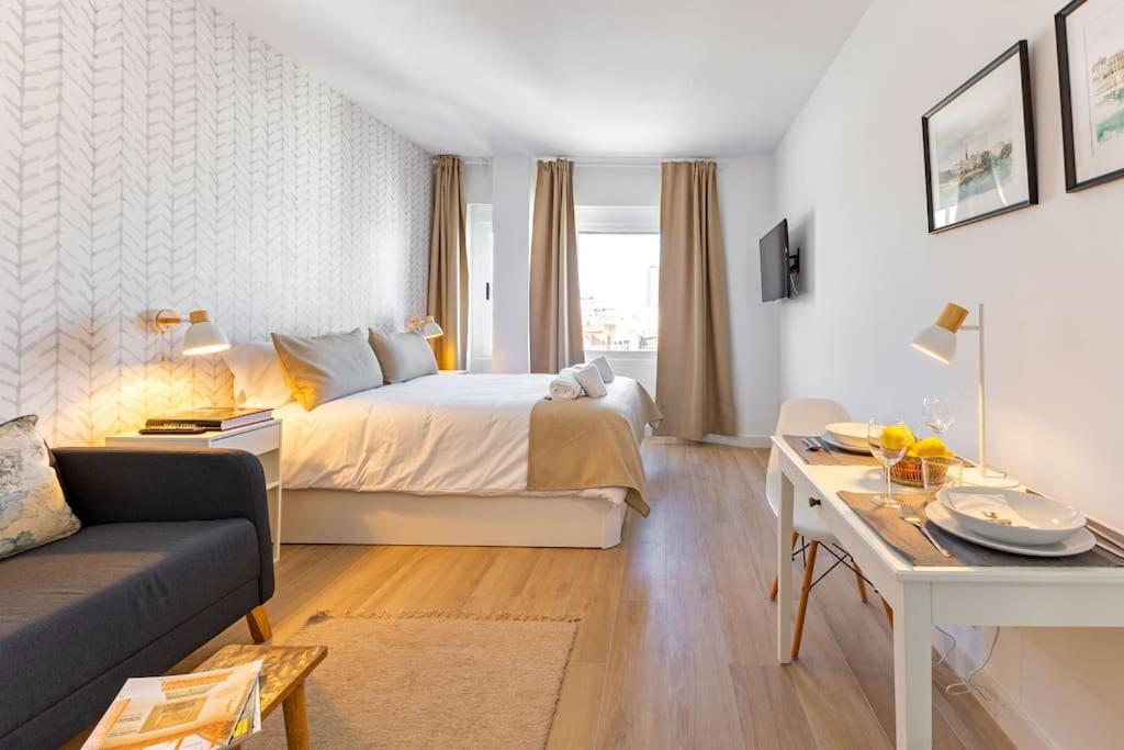 NEW Suite reformada con excelente ubicación