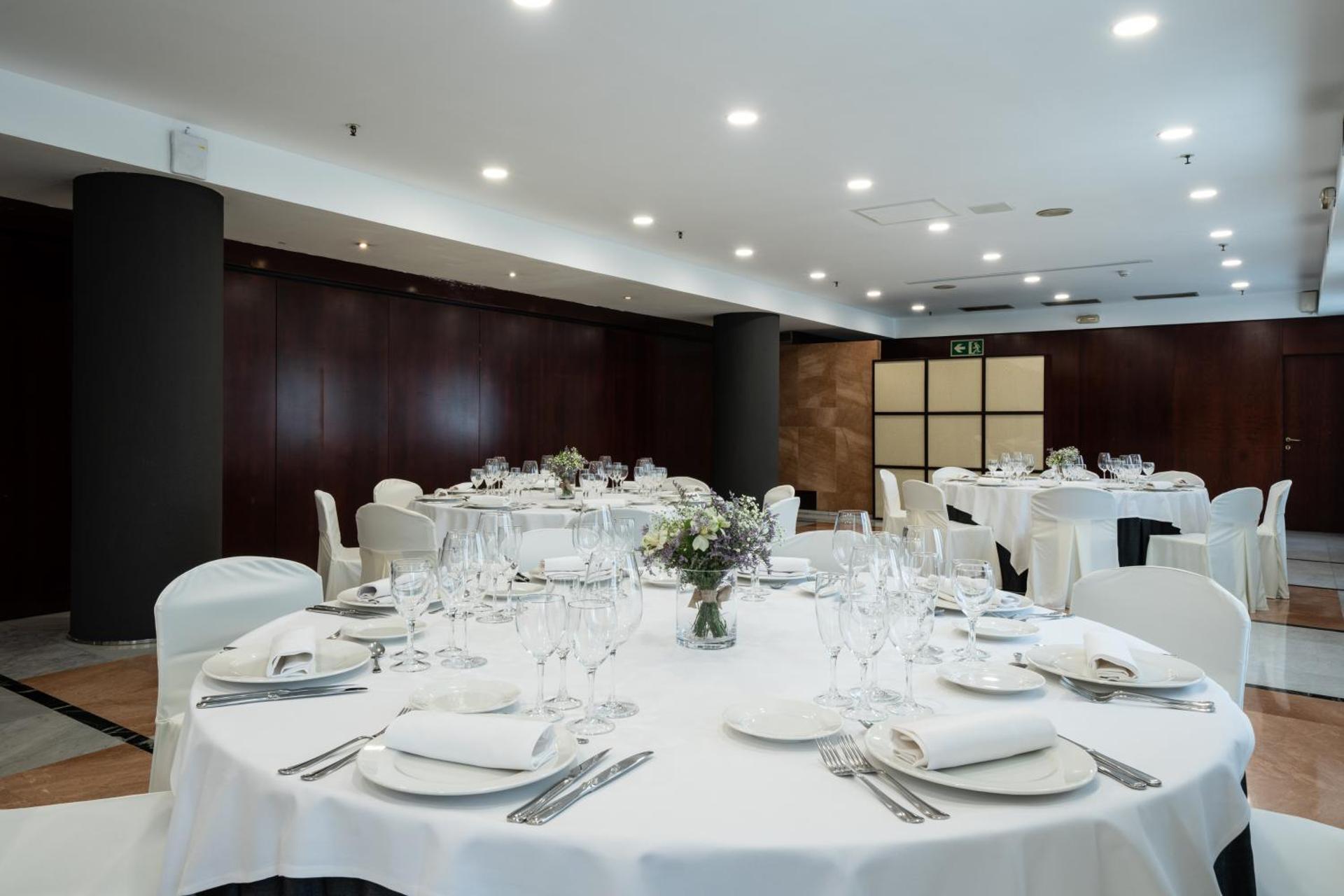 Banquet/Function facilities
