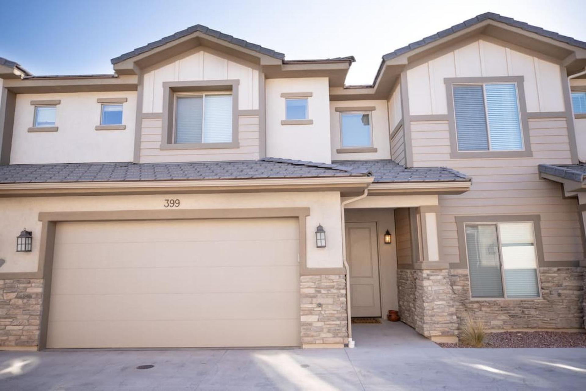 Zion Village Oasis by the Pool with Lazy River