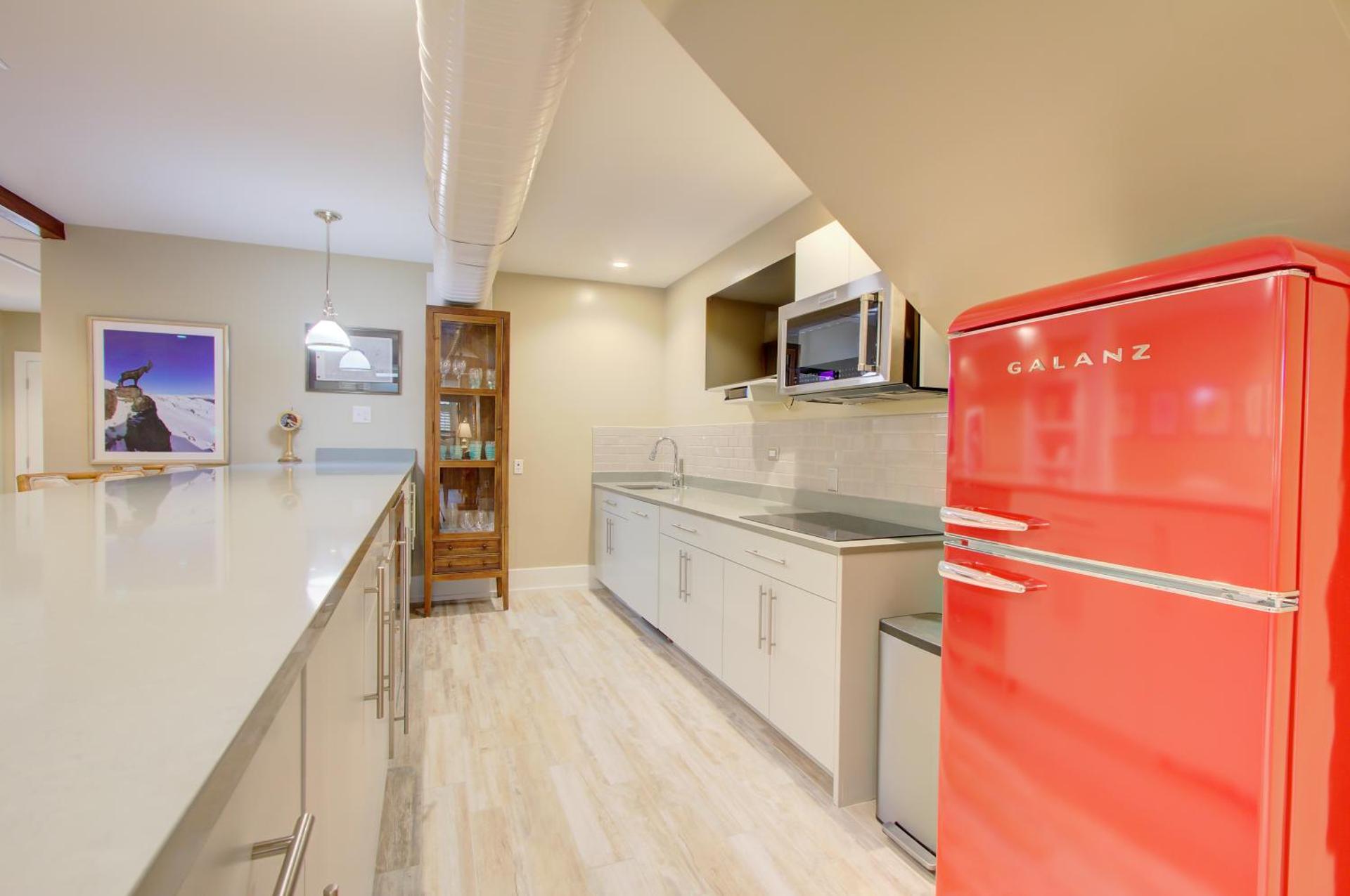 The Charleston Chestnut Mansion