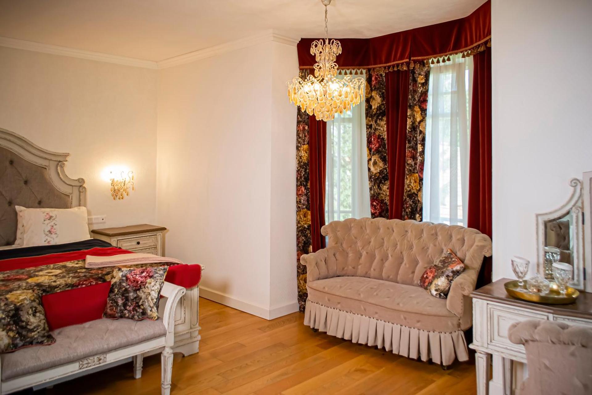 Vila Rozalia Garden Gate