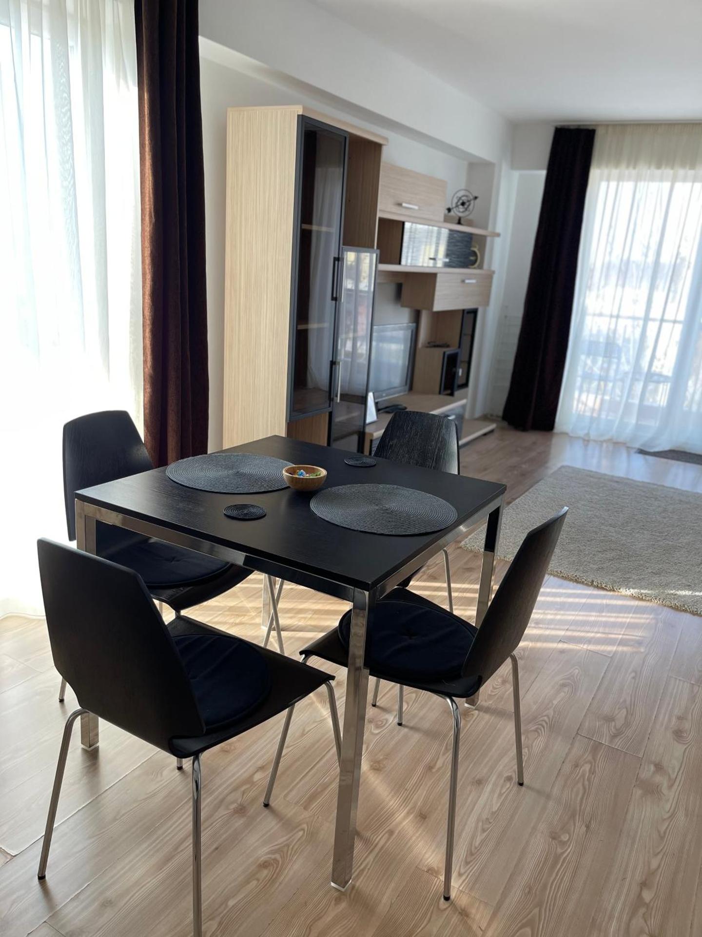 Travel Bucharest Airport Residences-SELF CHECK-IN