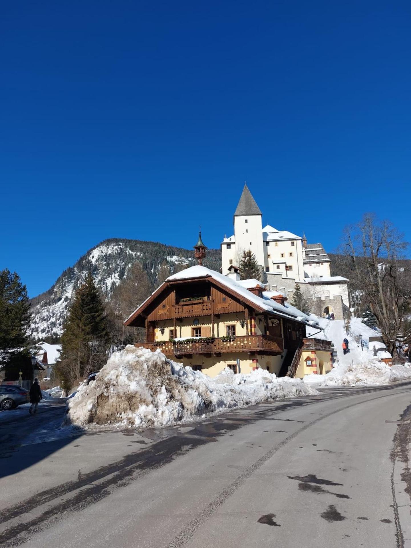 Ferienwohnung und Zimmer Kassar Bikertipp