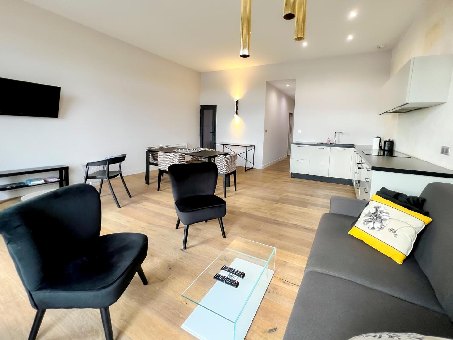 Magnifiques Appartements sur les Quais de Bordeaux