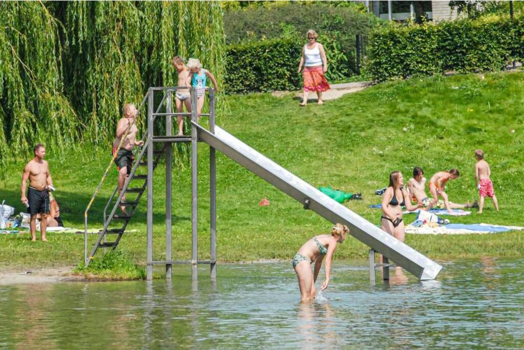 Tof wellness huis, alles nieuw, gelegen bij meer.