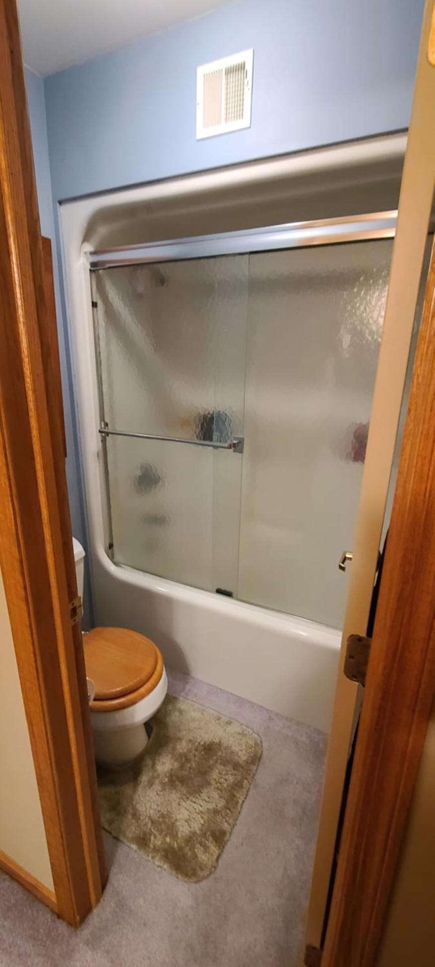 House On Grass Runway with Fly-In/Fly-Out Access