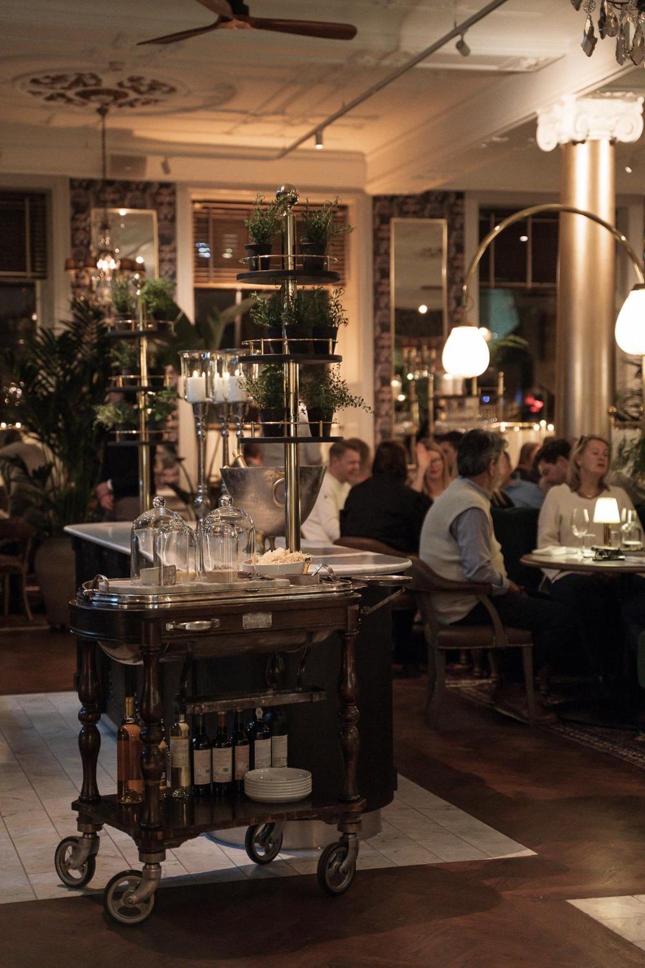 Restaurant/places to eat