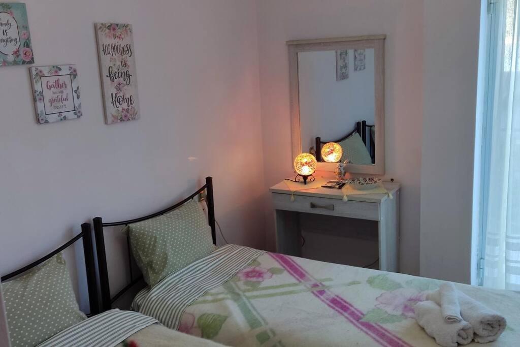 Traditional house by the sea 2