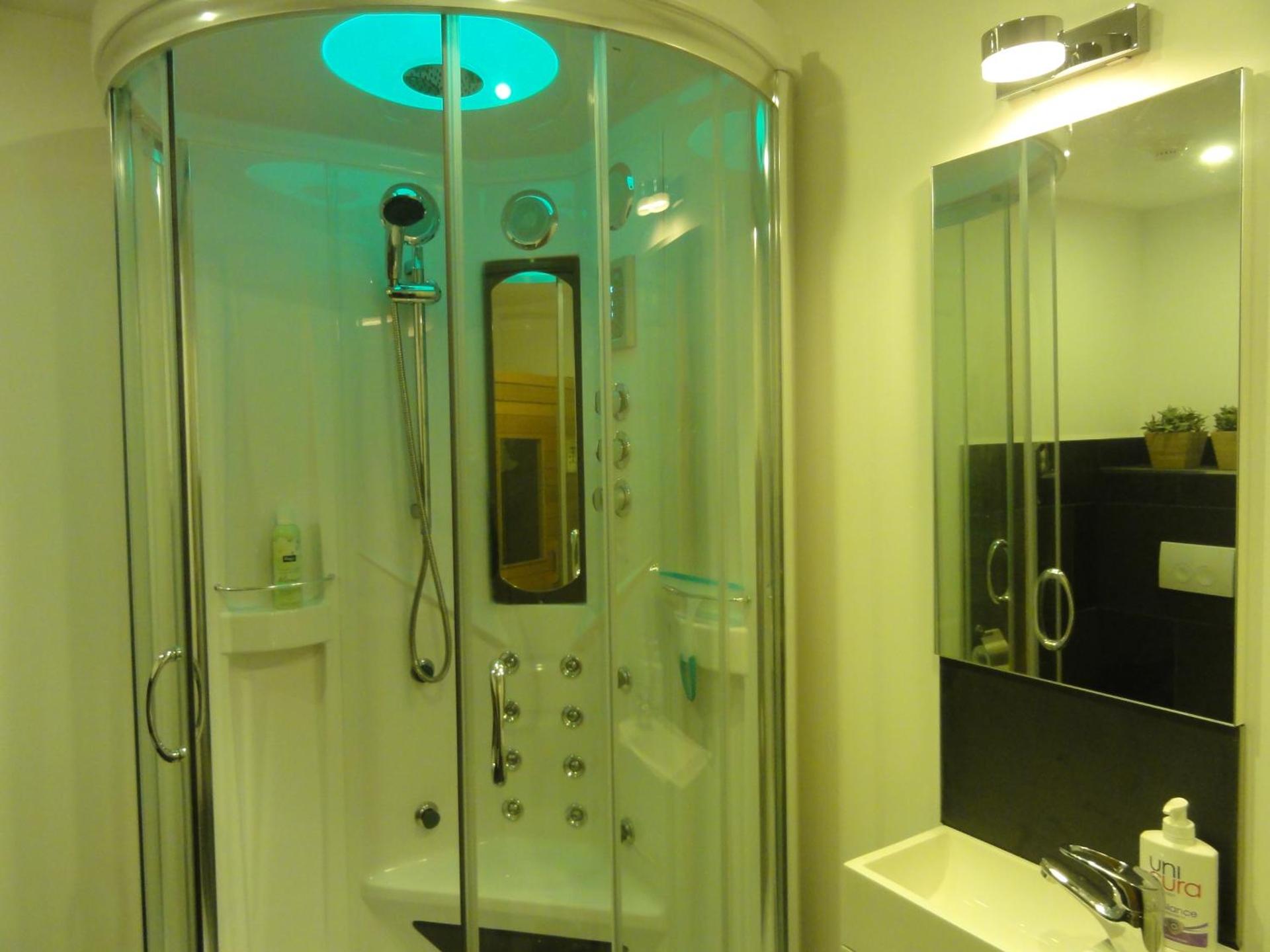 Spa and wellness centre/facilities