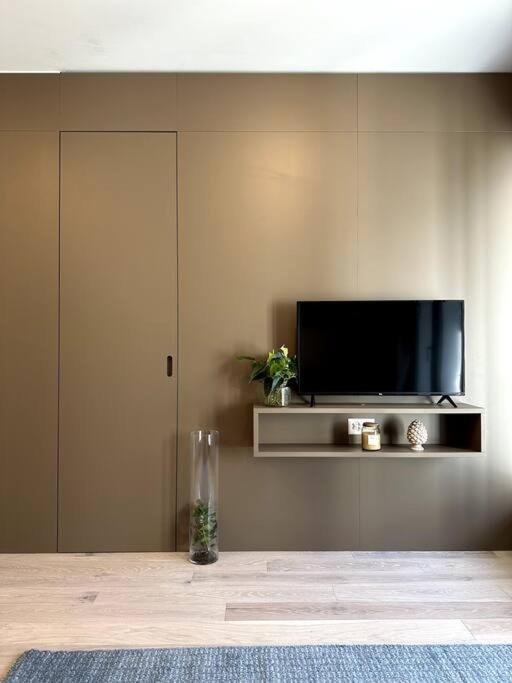 Live Lugano - Via A Riva