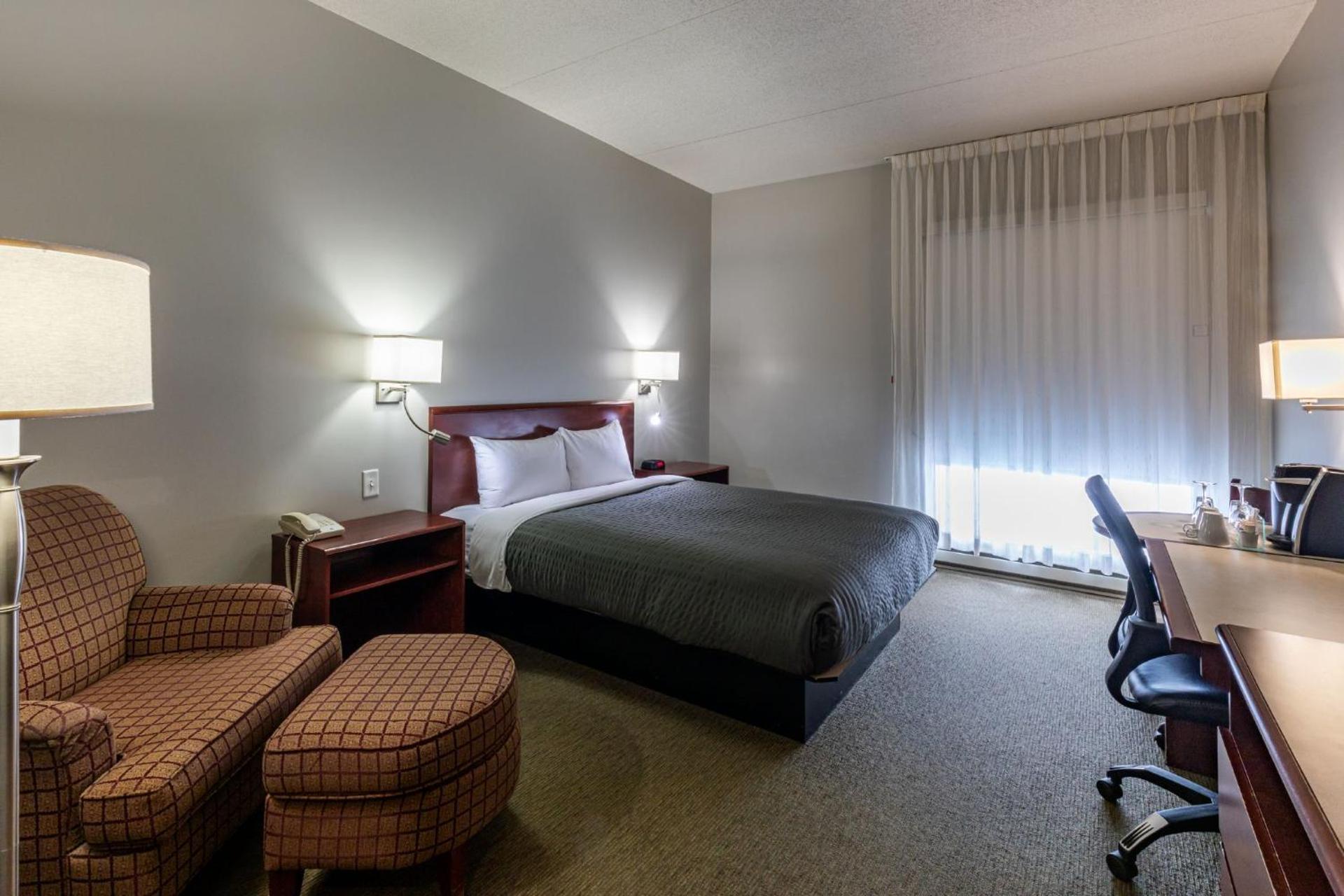 Queen Room - Disability Access