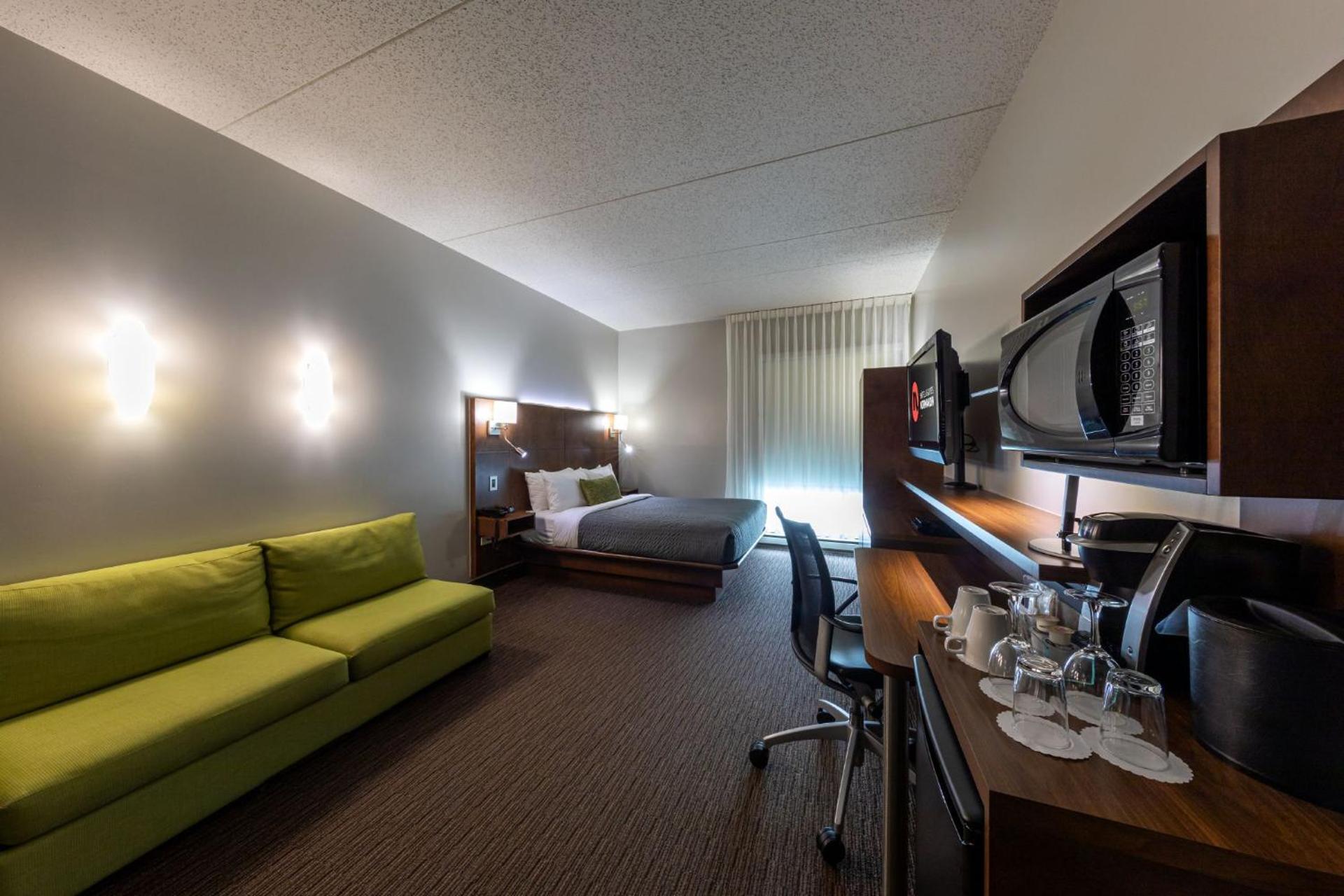 Queen Room - Disability Access