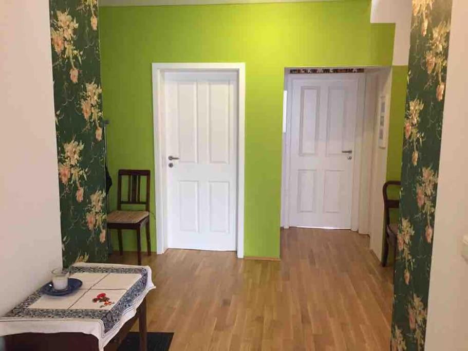 Photo of the whole room