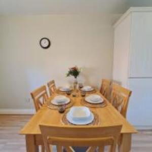 3 Cosy Bedrooms in a House 6 people