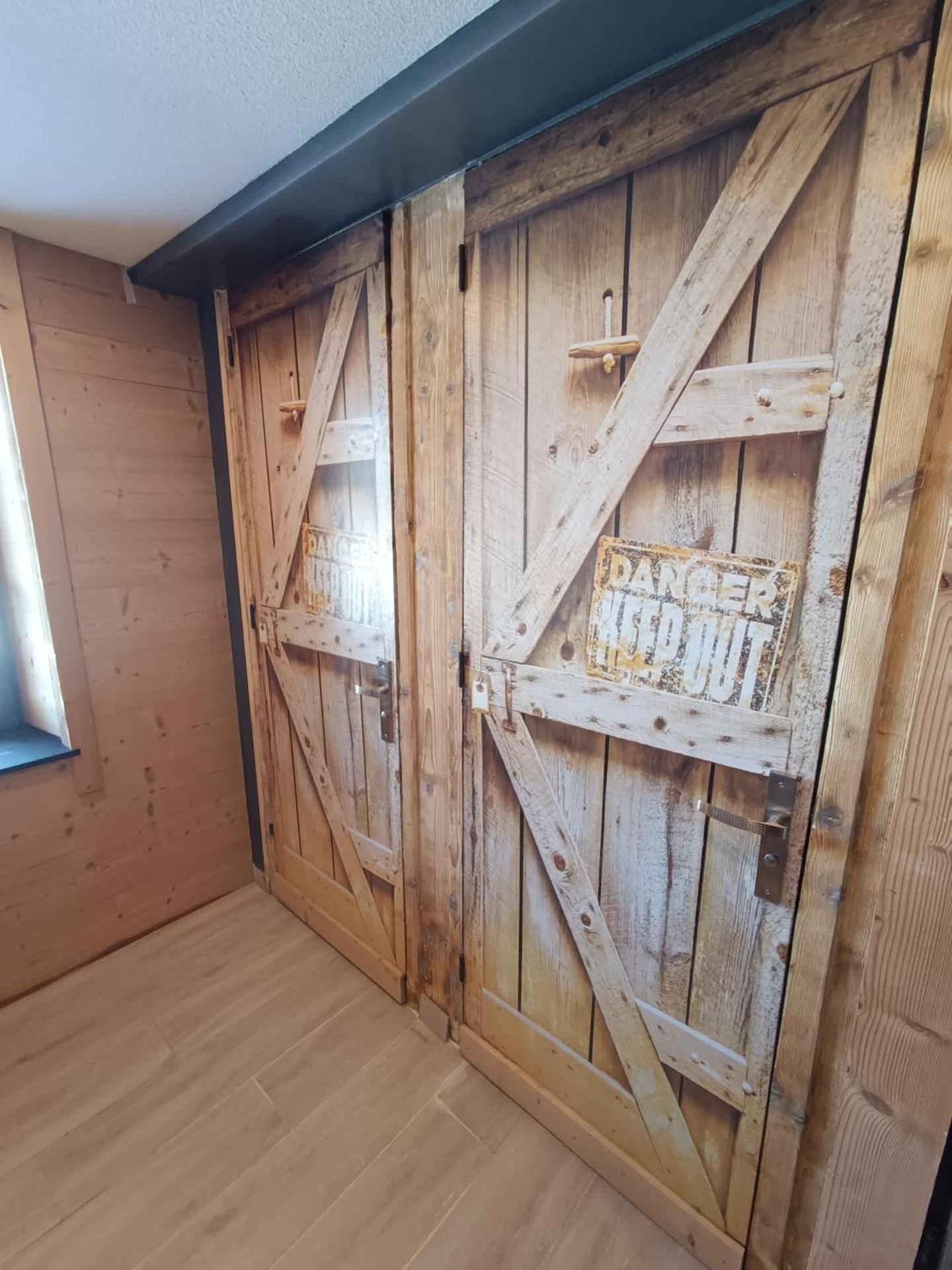 Superior Three-Bedroom Apartment