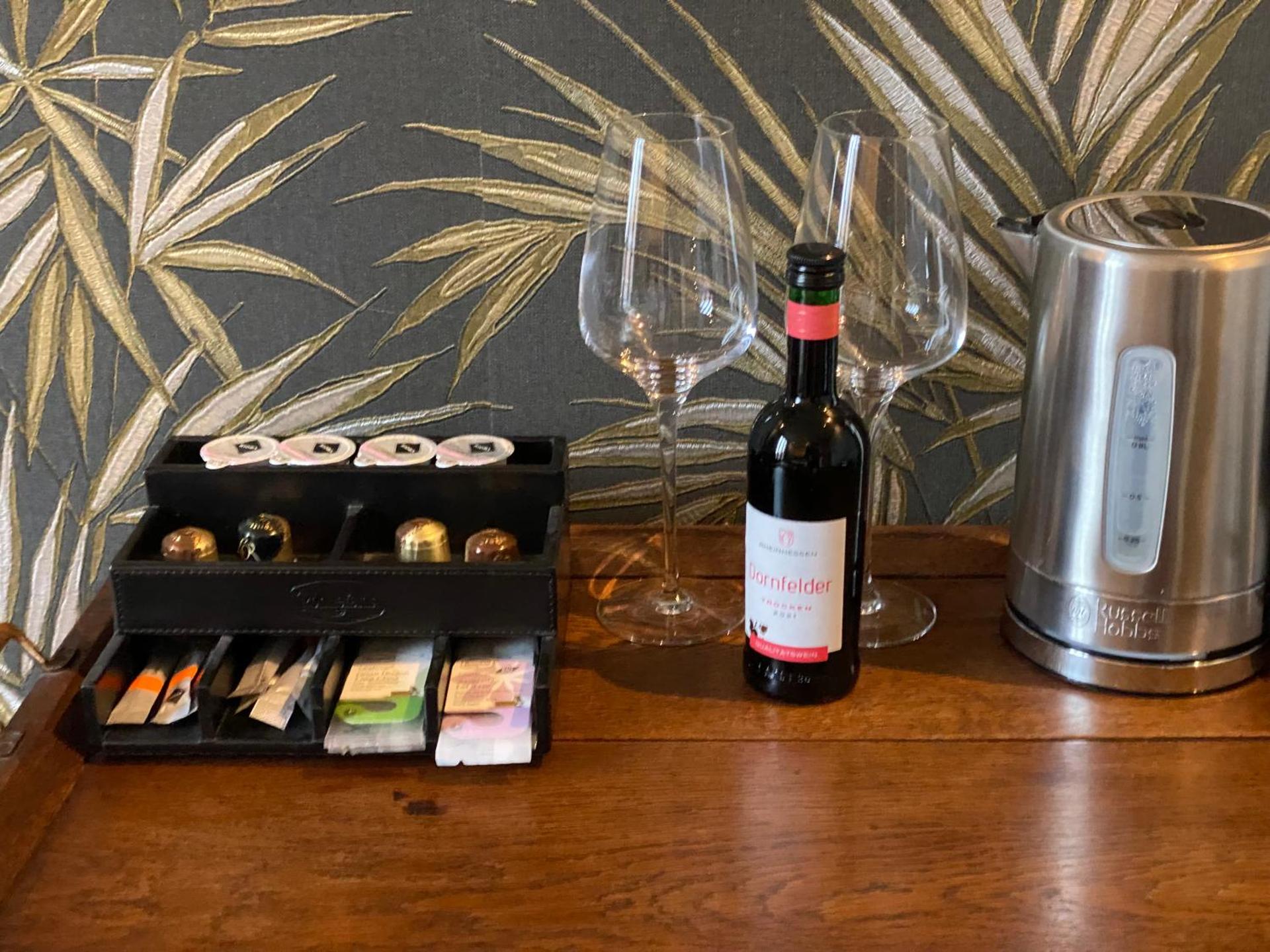 Coffee/tea facilities