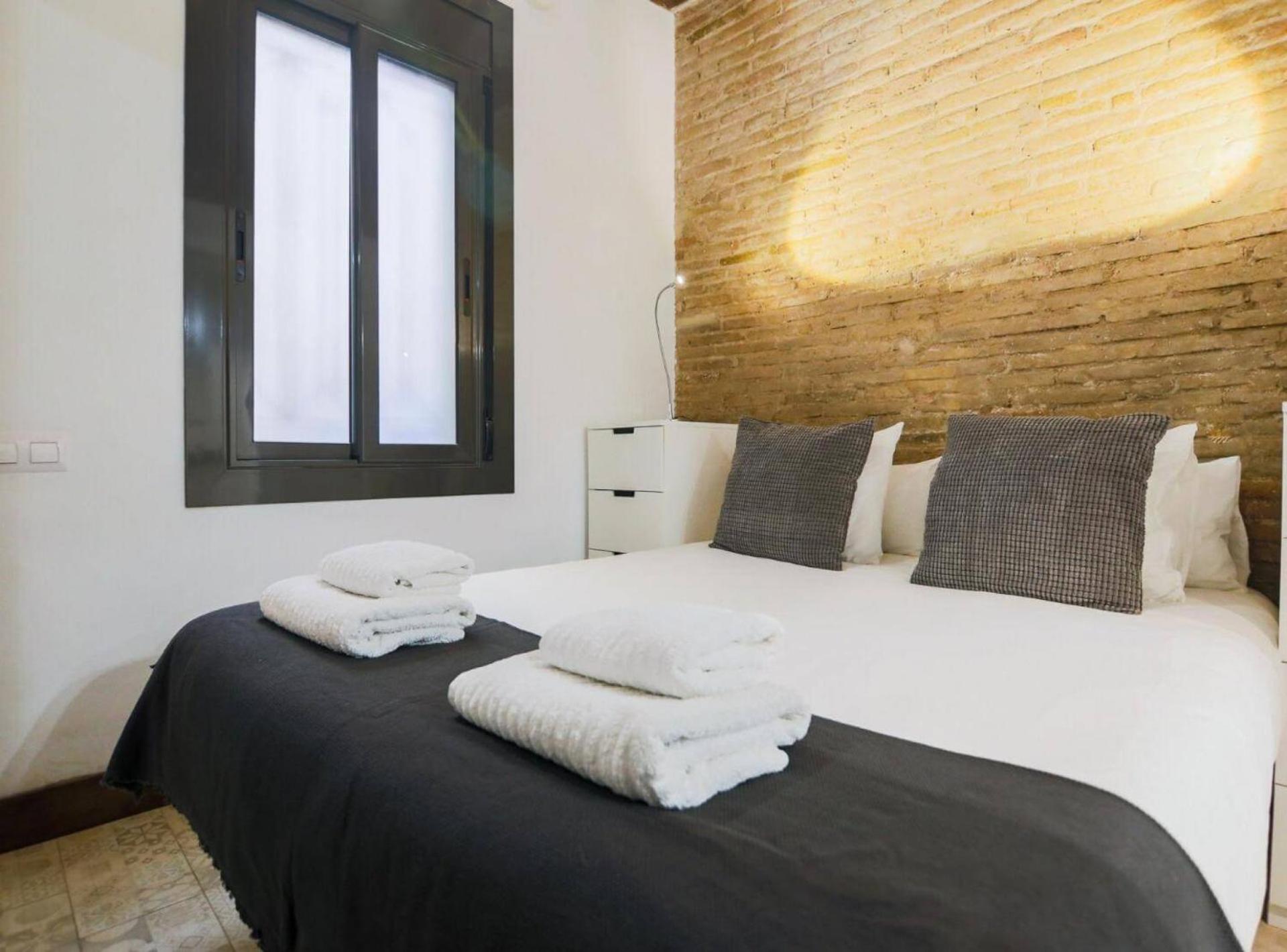 New Listing DUPLEX NEAR THE BEACH Barceloneta