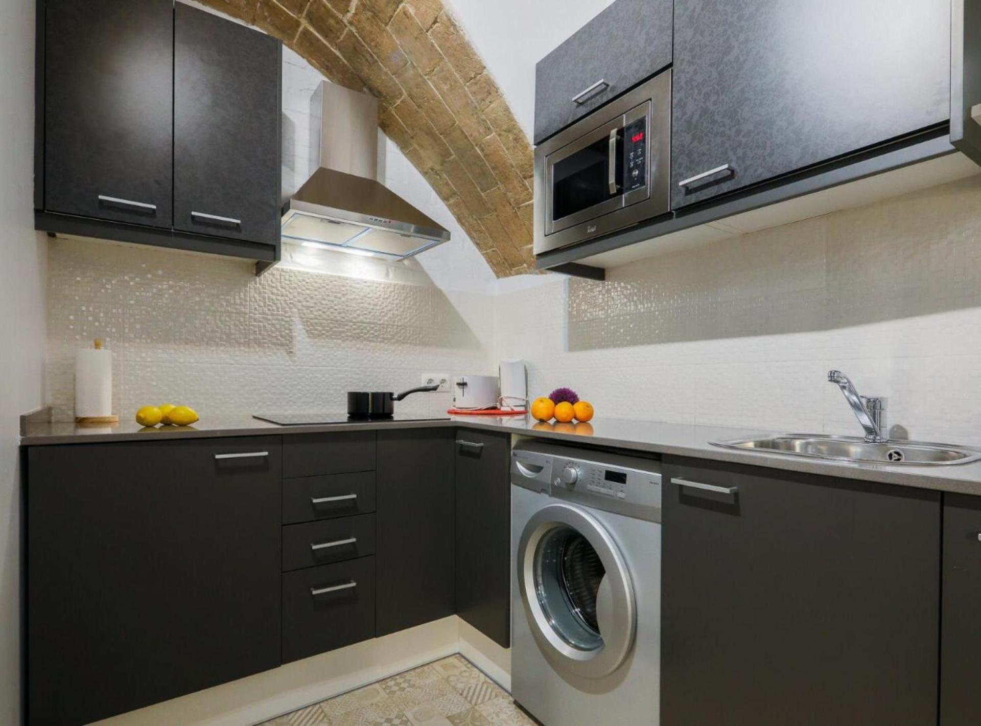 New Listing DUPLEX NEAR THE BEACH Barceloneta