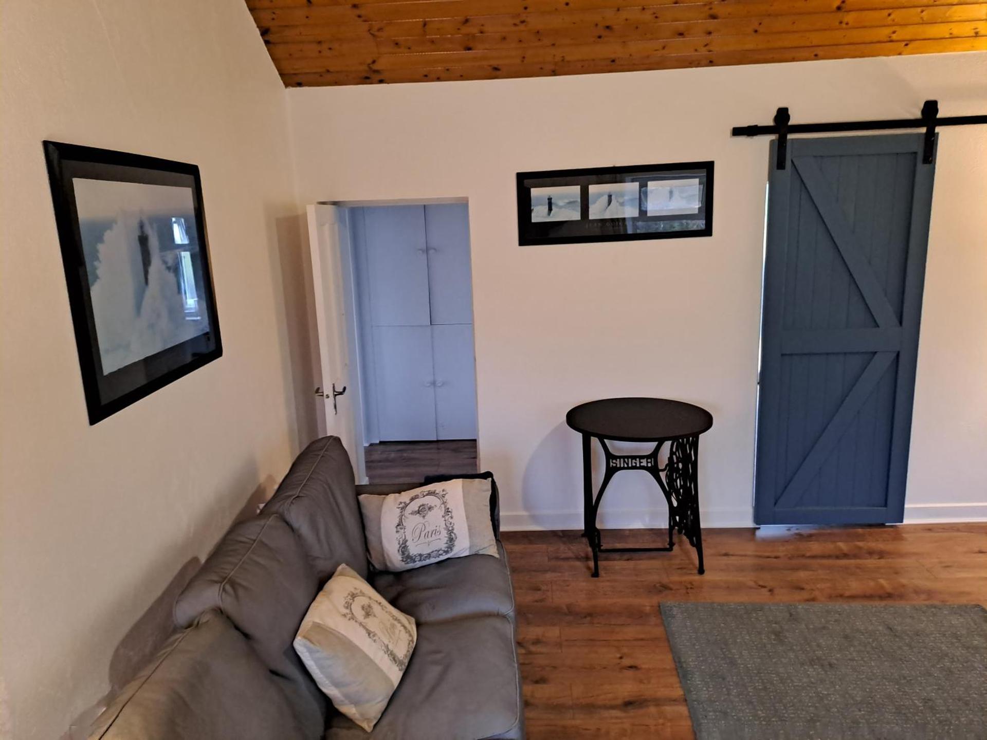 Blaneys Coastal Cottage