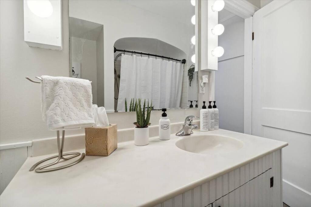 Farmhouse Near Little Bavaria