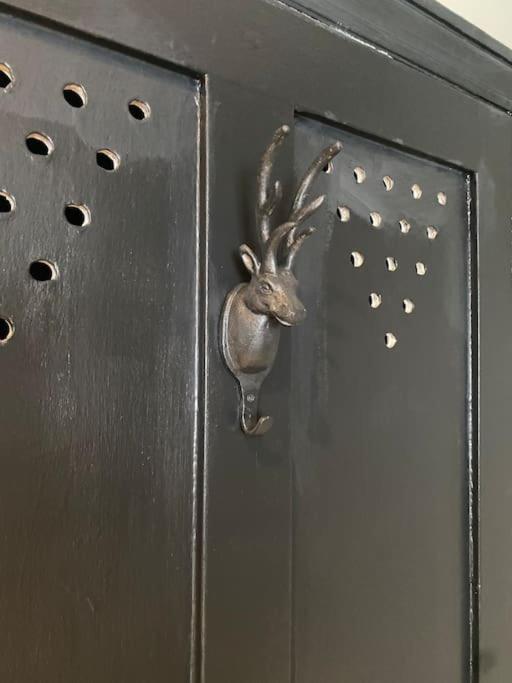 Clifton Georgian Townhouse, Downstairs Ensuite Room & Light Plant Based Breakfast