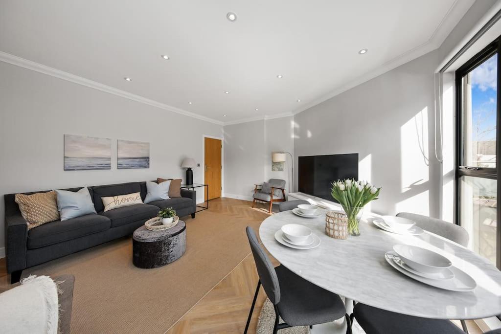 3bed Penthouse 10min to Wimbledon tennis courts