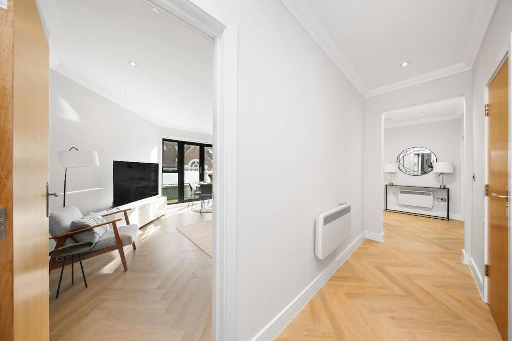 3bed Penthouse 10min to Wimbledon tennis courts