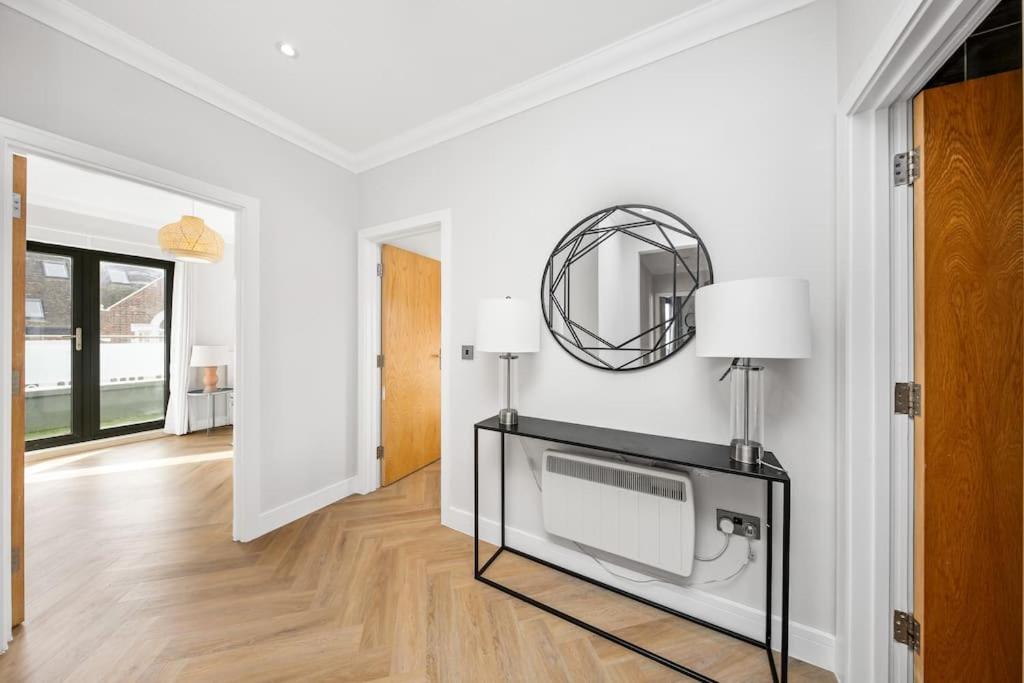 3bed Penthouse 10min to Wimbledon tennis courts