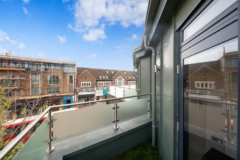 3bed Penthouse 10min to Wimbledon tennis courts