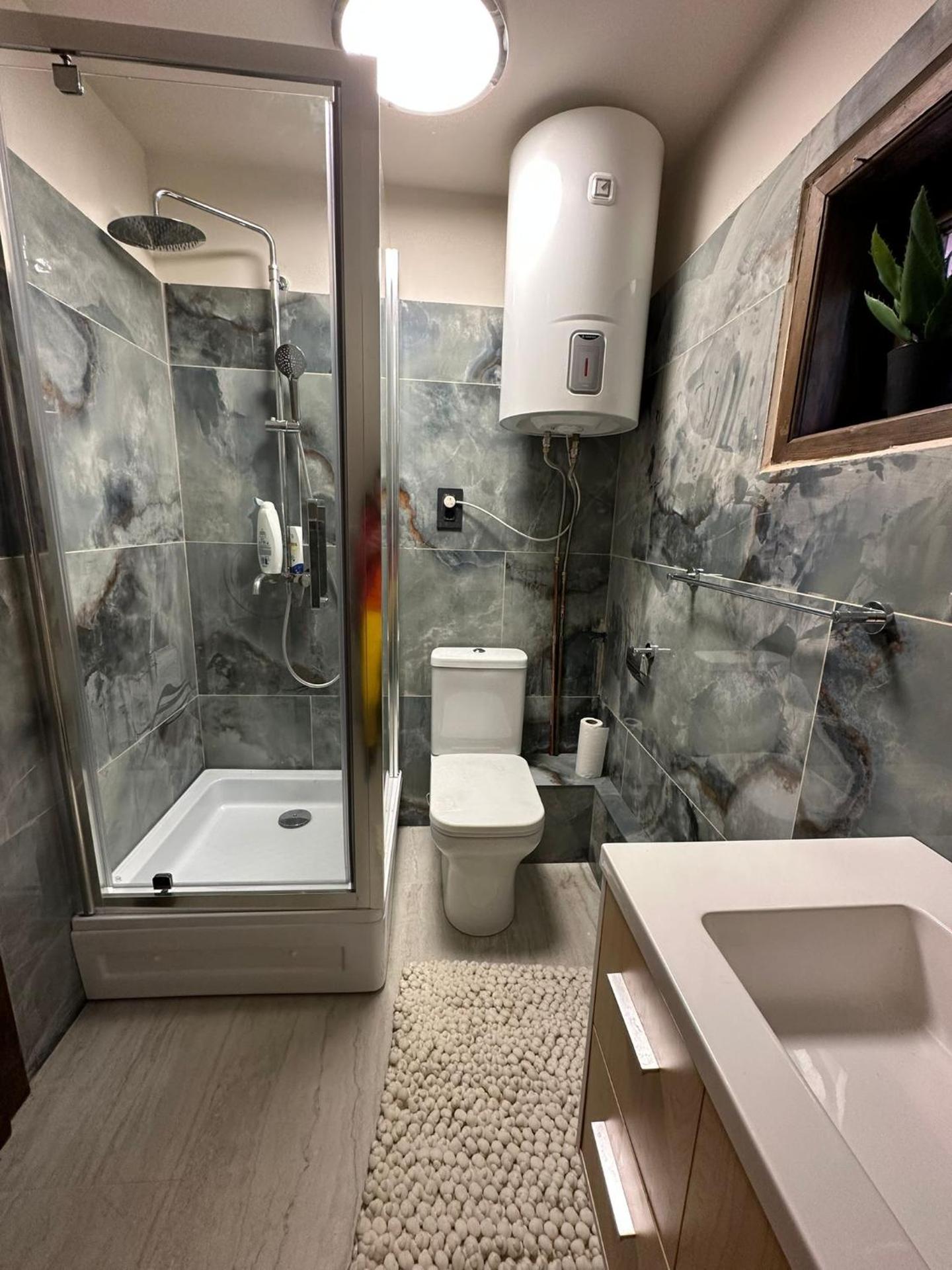 Black Wolf PĂLTINIȘ