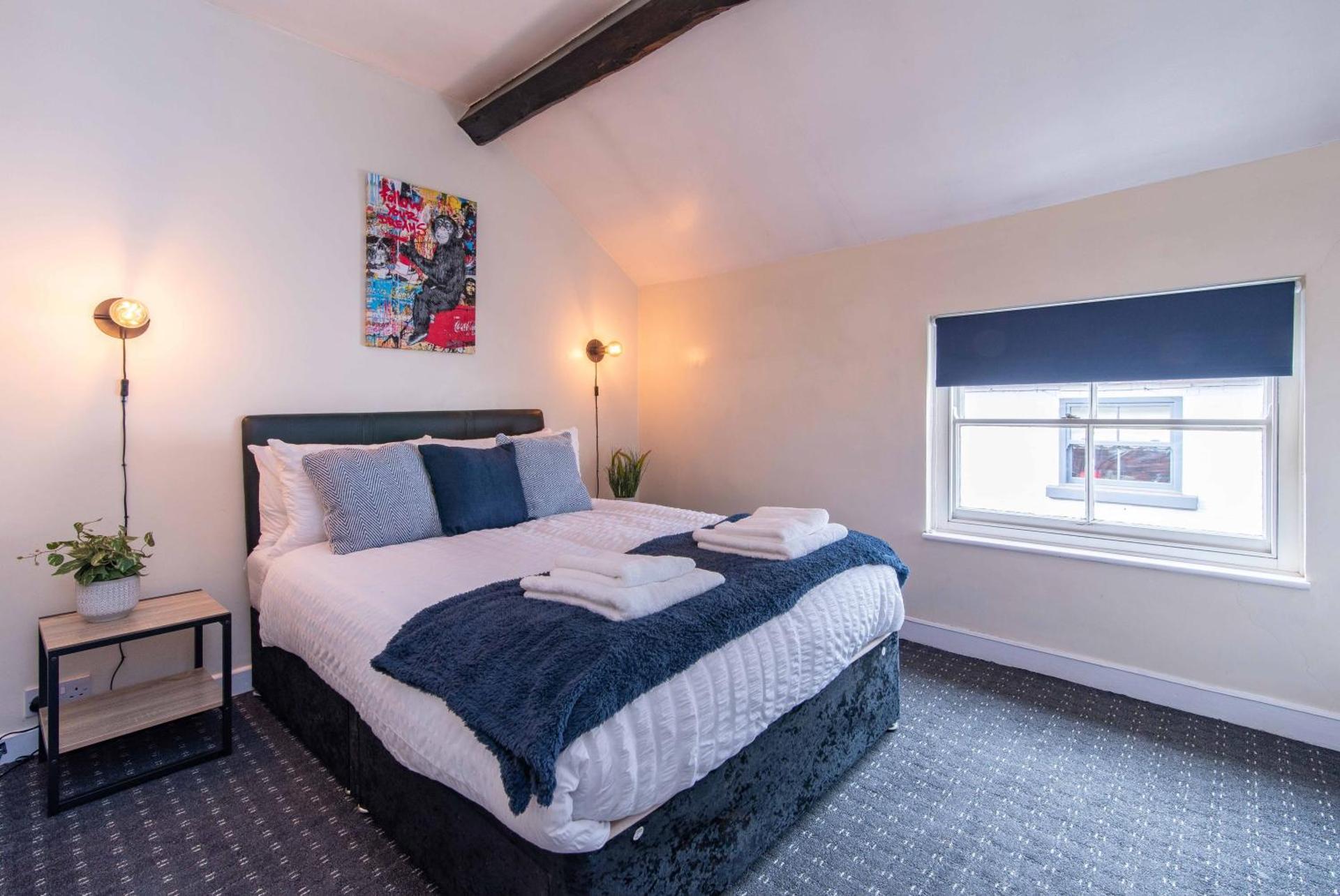 2Bed Contractor Flat - East Midlands Airport - Castle Donington central