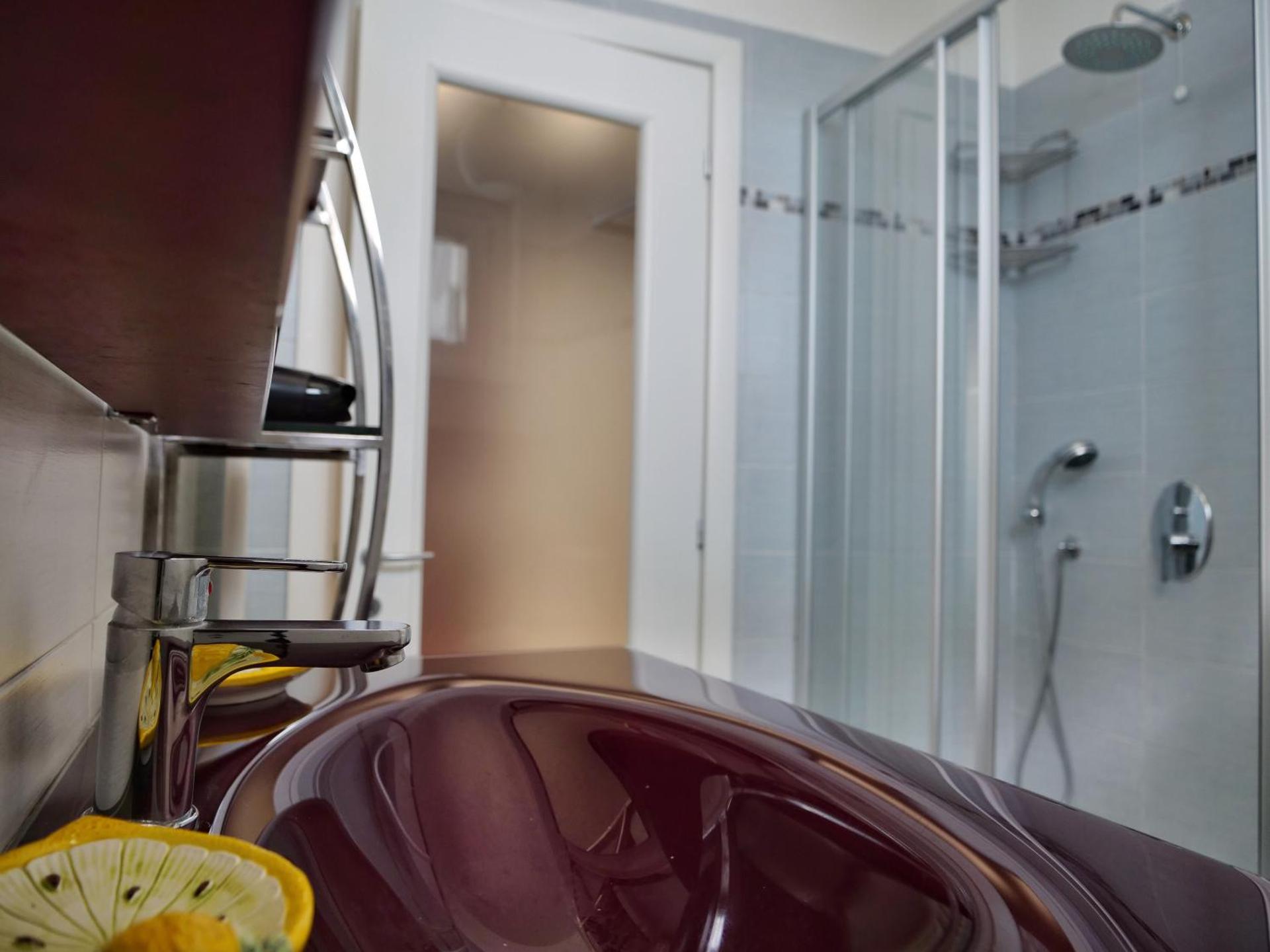 Casa Salumiere ‐ BICAMERE con posto auto vicinissimo alla spiagga Costa Azzurra