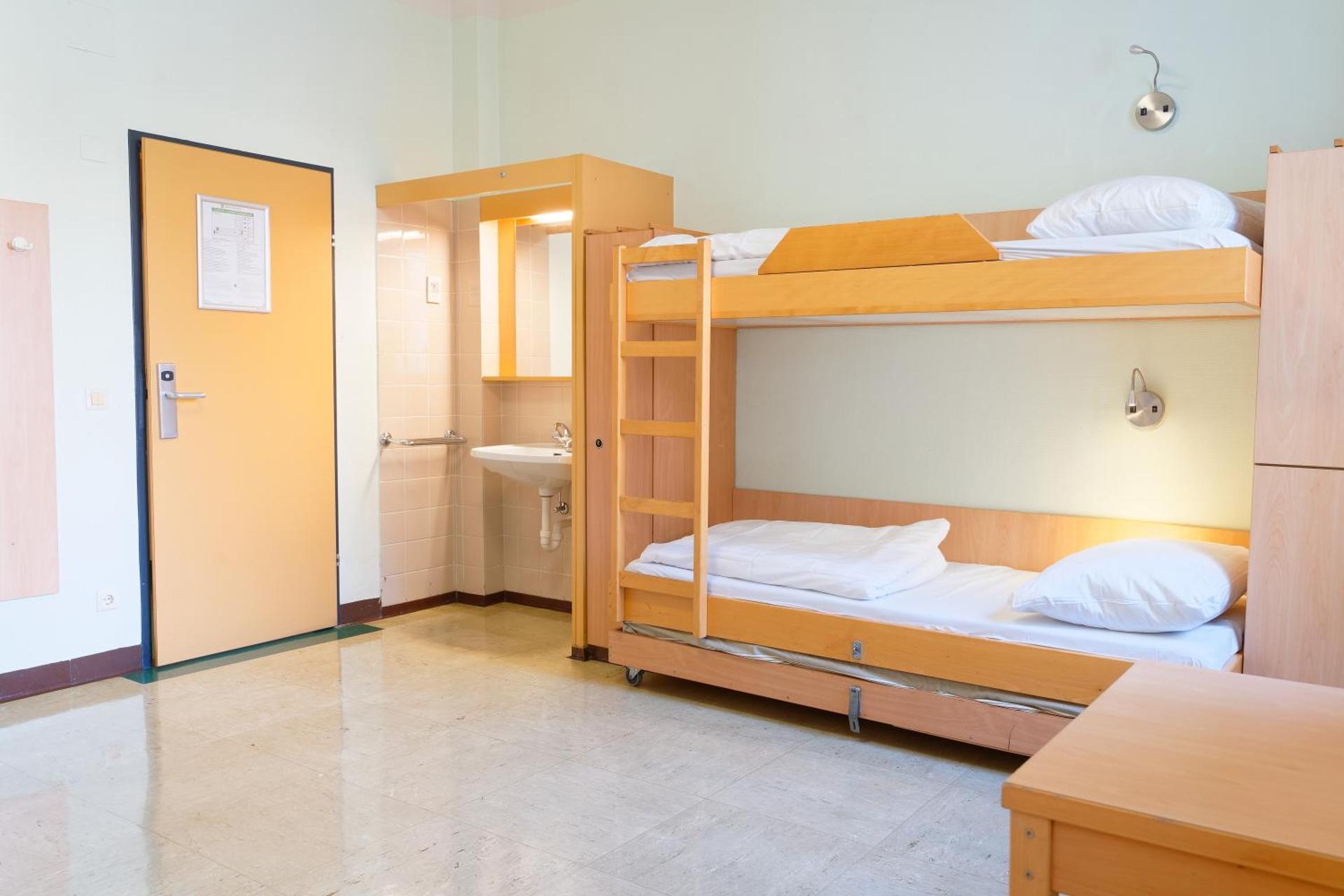 Jugendgästehaus Brigittenau &Brigittenau Youth Palace