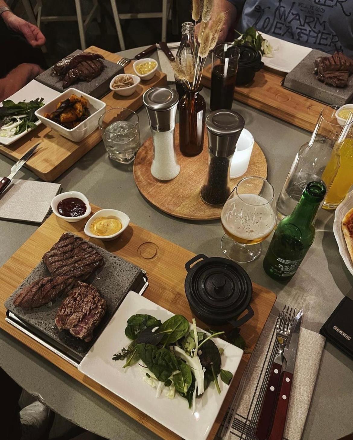 Restaurant/places to eat