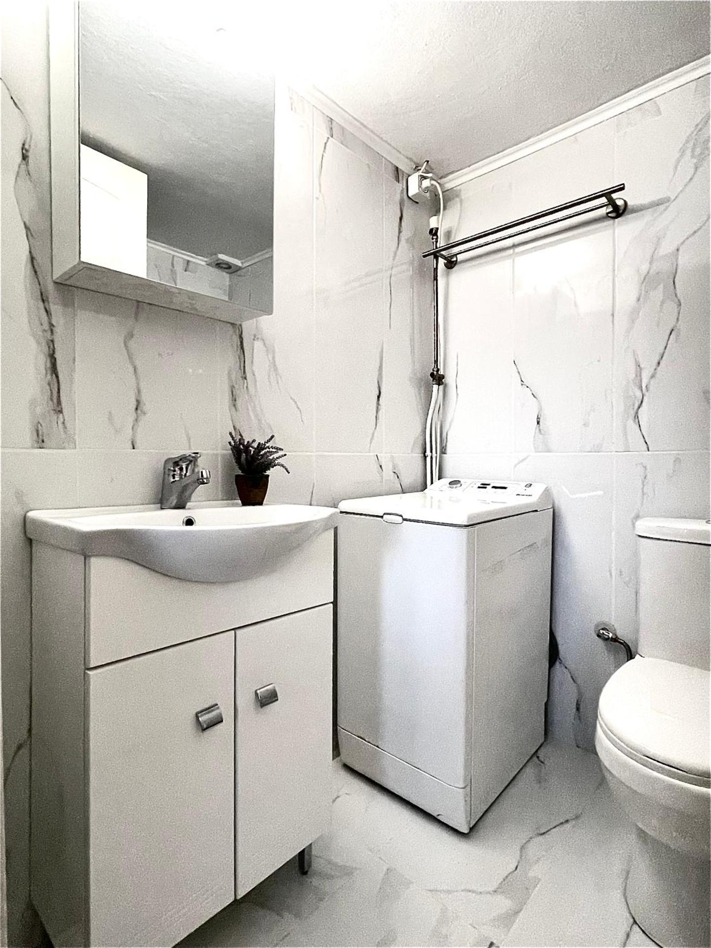 Odyseia Apts I at the center of the City & Old Town